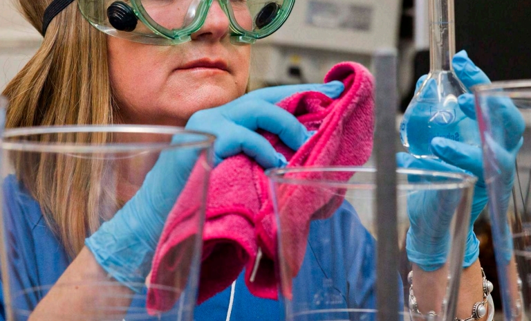 Protocolos específicos para laboratorios y sector Farma