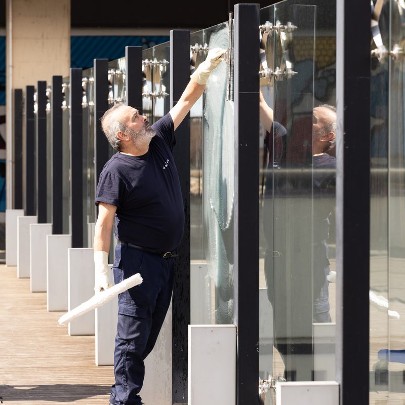 Serveis de neteja, desinfecció, DDD a empreses, indústries i sector privat